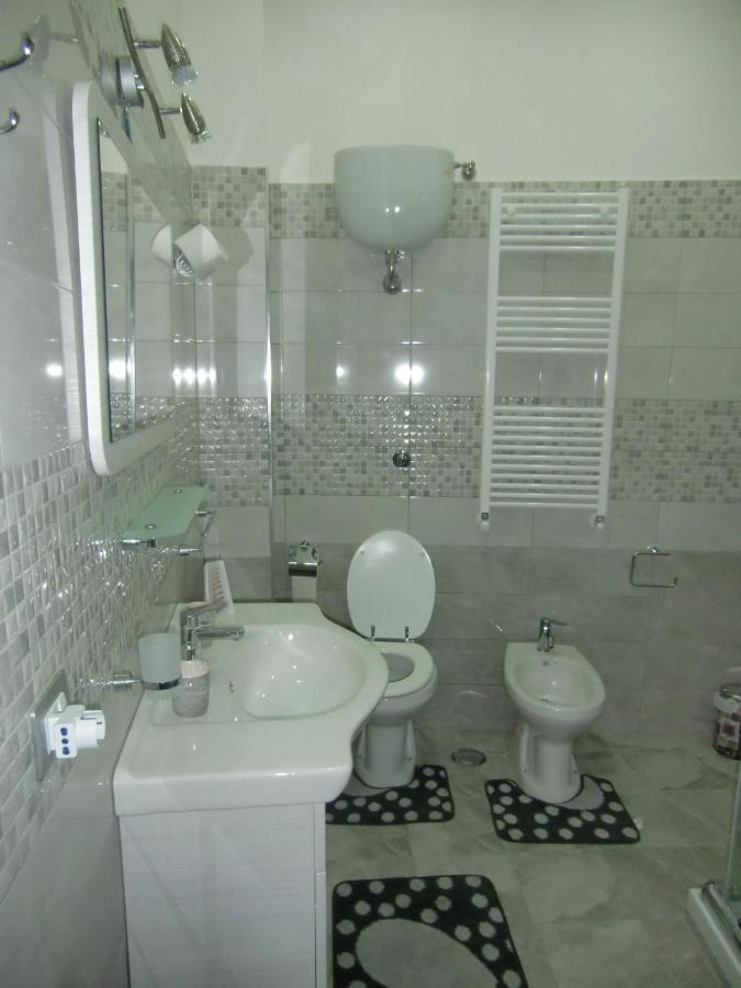 Guesthouse Aaron2 Neapol Zewnętrze zdjęcie