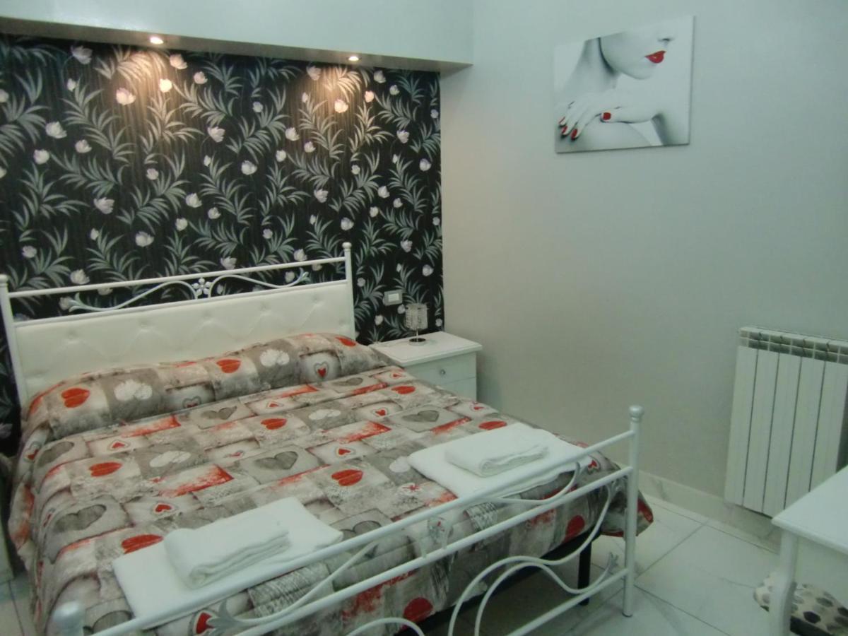 Guesthouse Aaron2 Neapol Zewnętrze zdjęcie