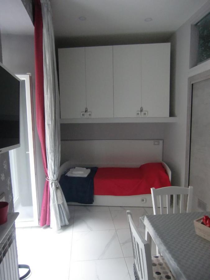 Guesthouse Aaron2 Neapol Zewnętrze zdjęcie